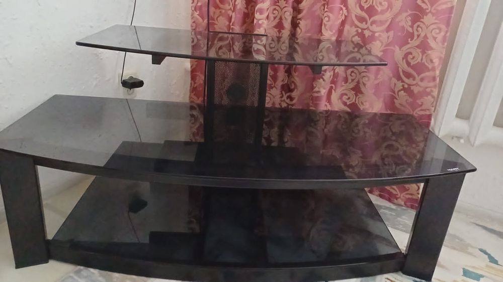 Прихожный Шкаф подставка и телевизор