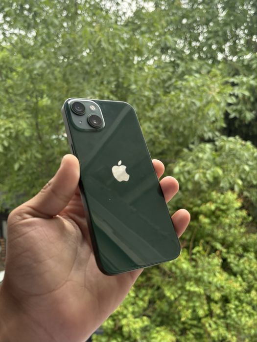 Vând iPhone 13 128 gb