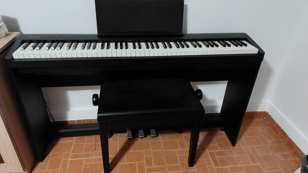 Pian Digital Roland FP-30