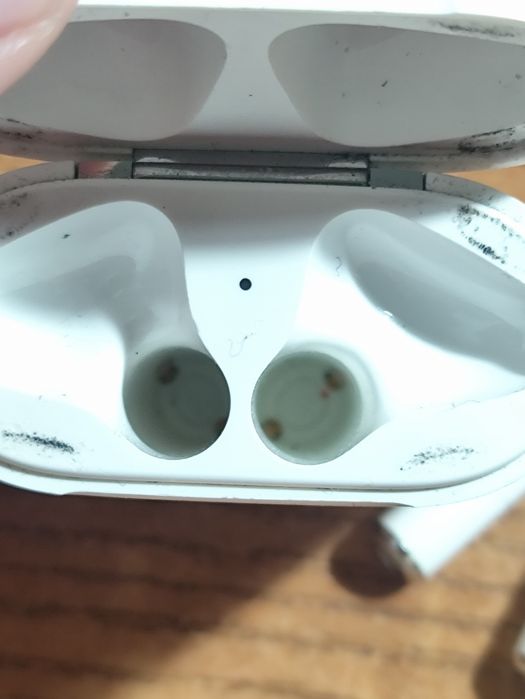 Airpods 1,ориганльные