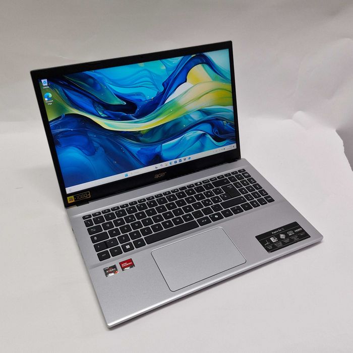 Liquid Money vinde - Laptop Acer Aspire Go 15, Ryzen 7 5825U 32GB, 1TB