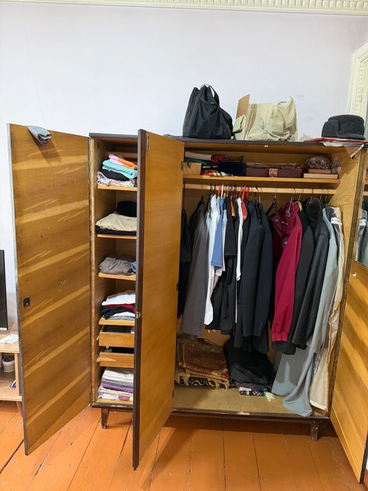 Детская кровать двух этажная.