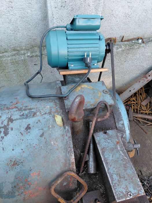 Ghilotina debitat plaband fier  beton