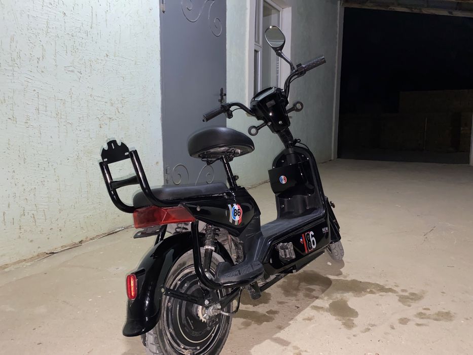 Электроныйскутер  Jiy 86