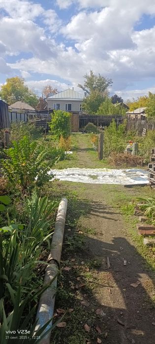 Продам в центре, под стройку