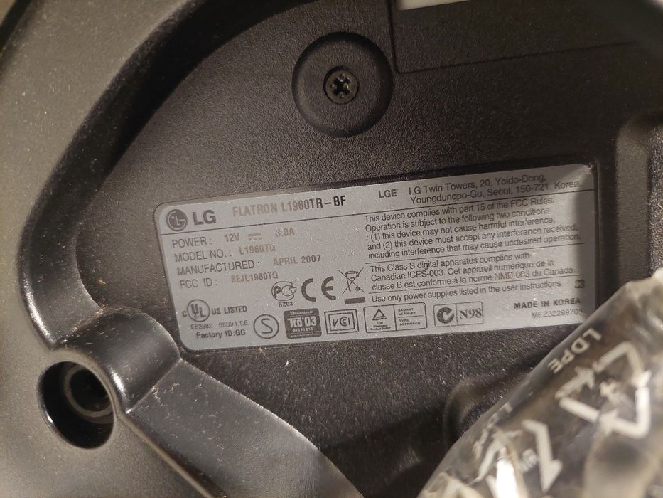 Monitor LG flatron ,stare buna ,diagonala 19 inch