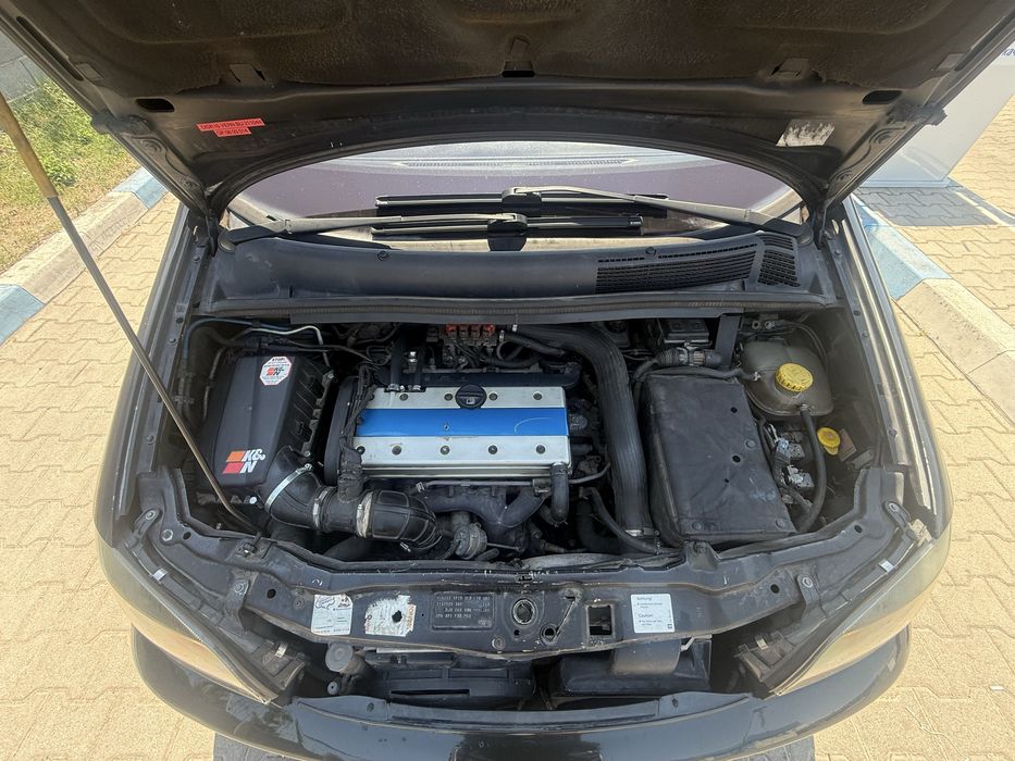 Opel Zafira 2.0 OPC