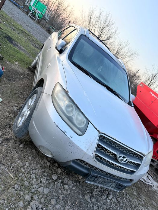 Dezmembrez Hyundai Santa Fe 2.2d (Automata)