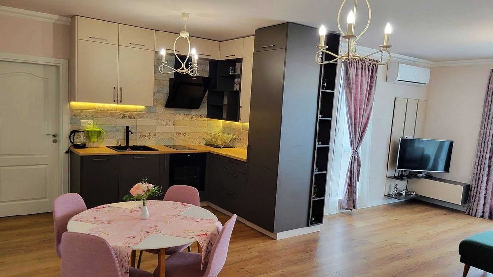 Дава се под наем Двустаен апартамент в София, в.з. Врана - Герман - 70 кв.м за 816 € - Снимка #1