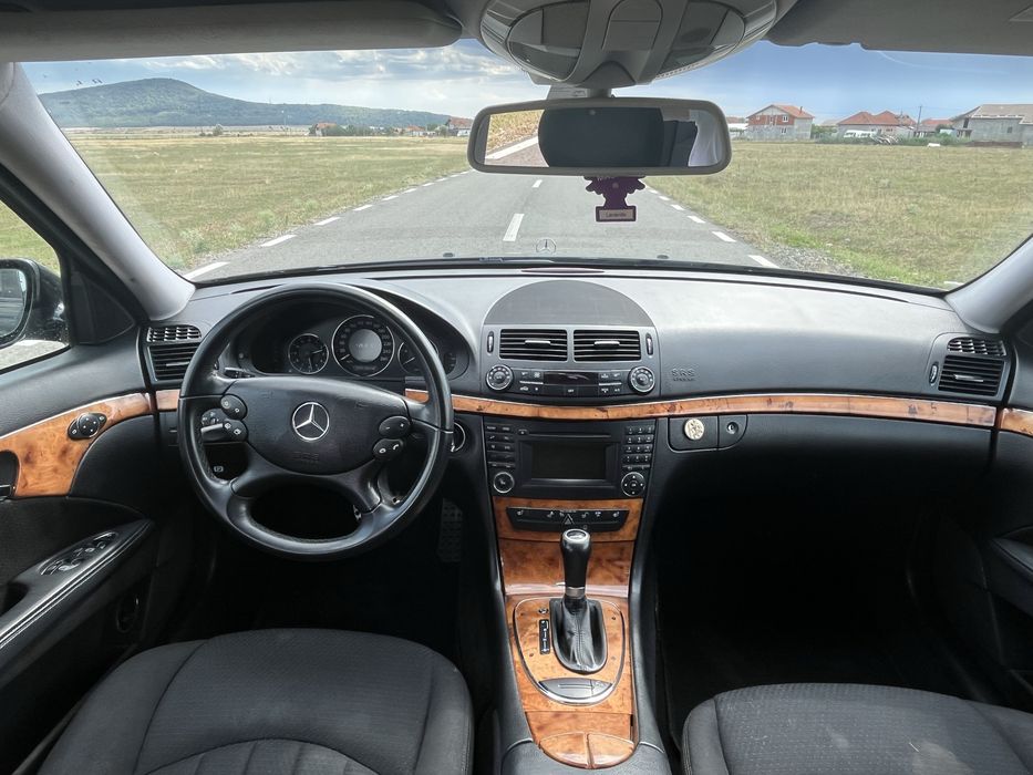 Vand mercedes E200,136 cp