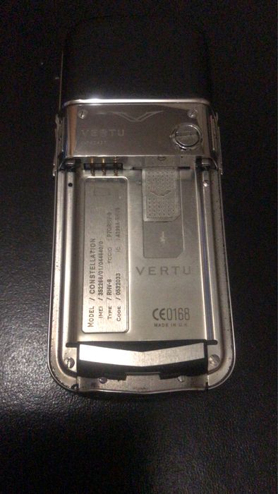 Продам  Vertu  почти новую