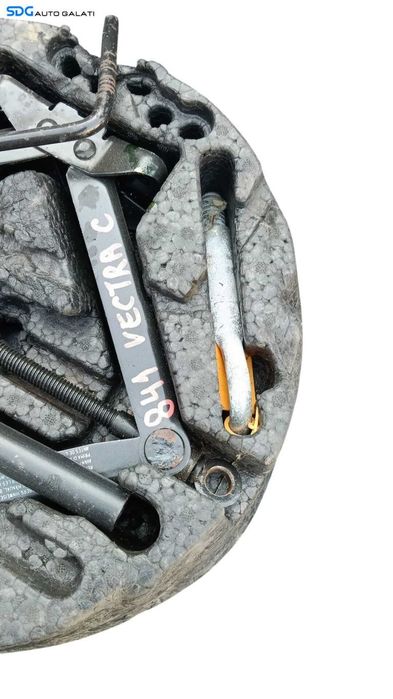 Kit Trusa Spuma Cric Cheie Roti Carlig Remorcare Opel Vectra C 2002 - 2008 [M8650]