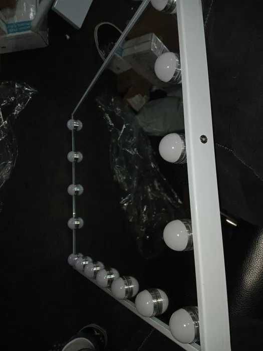 Oglinda machiaj Hansong 56 x 46 cm cu lupa 10X si USB