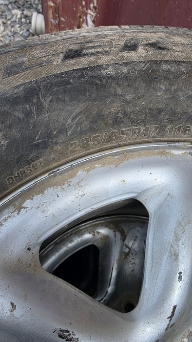 Шины с дисками Toyota 285/65/17