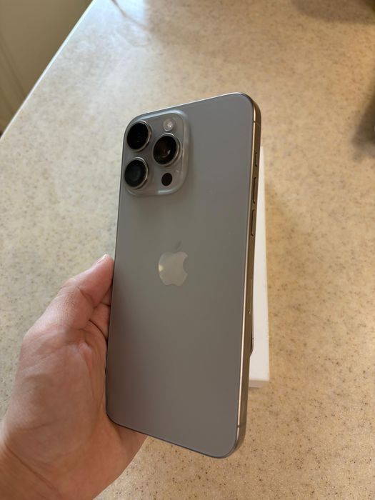 Iphone 15 pro max 256 gig