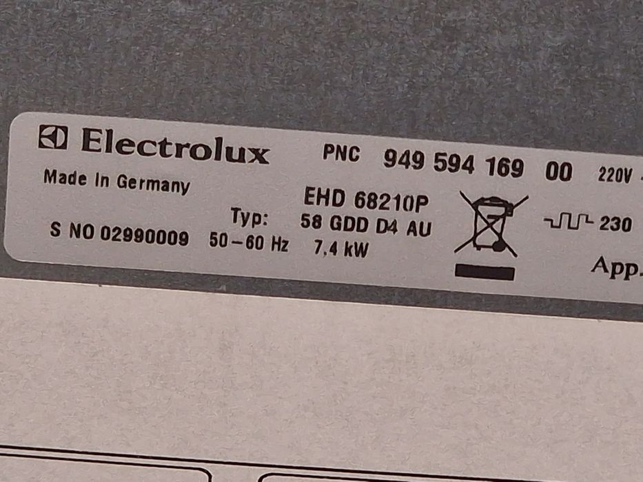 Plita  inducție ELECTROLUX 71 CM EHD6821P Sticlă sparta, functionala
