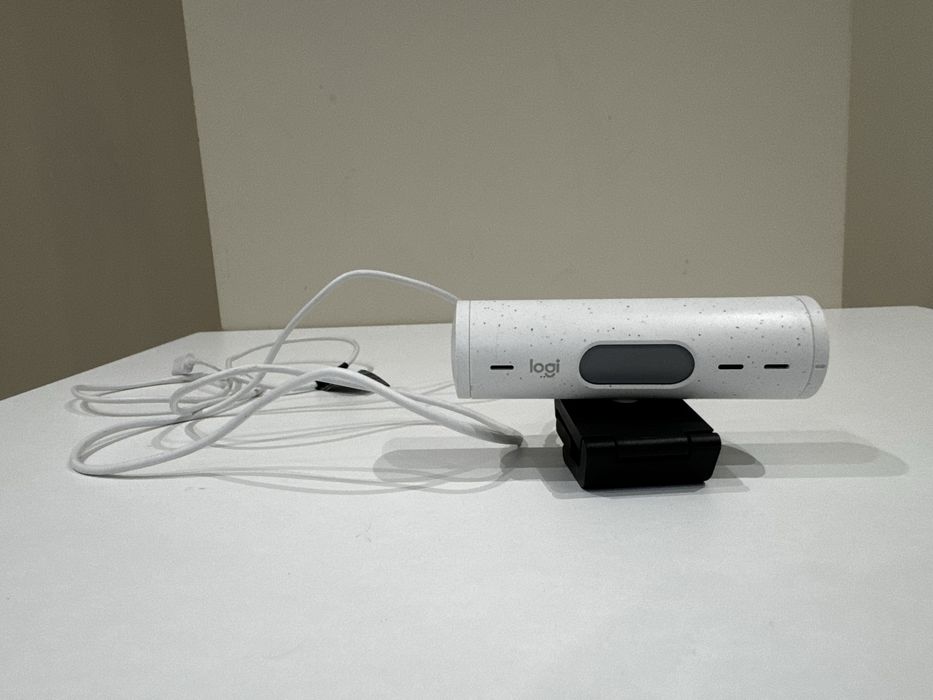 Logitech Brio 500 White Full HD Webcam USB-C si autofocus