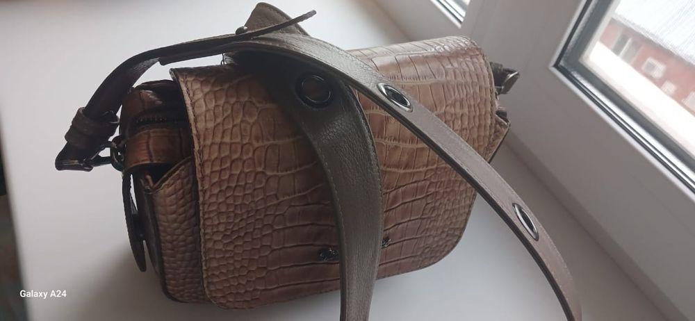 Продаётся женская сумка