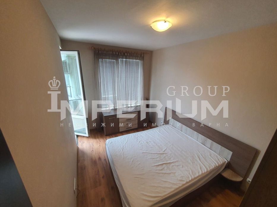 Дава се под наем Двустаен апартамент в Варна, Левски - 55 кв.м за 438.6 € - Снимка #2