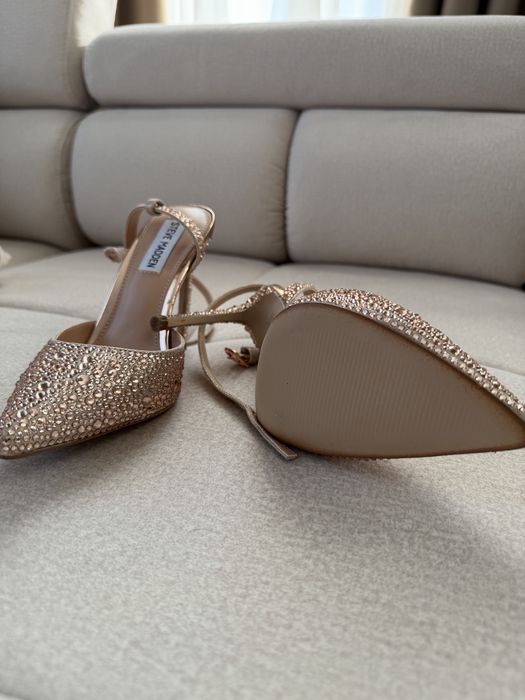 Обувки Steve Madden нови