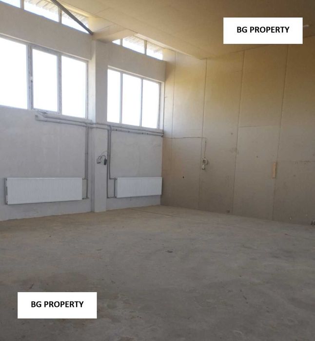 Склад помещение с Голям Двор! Лесна локация