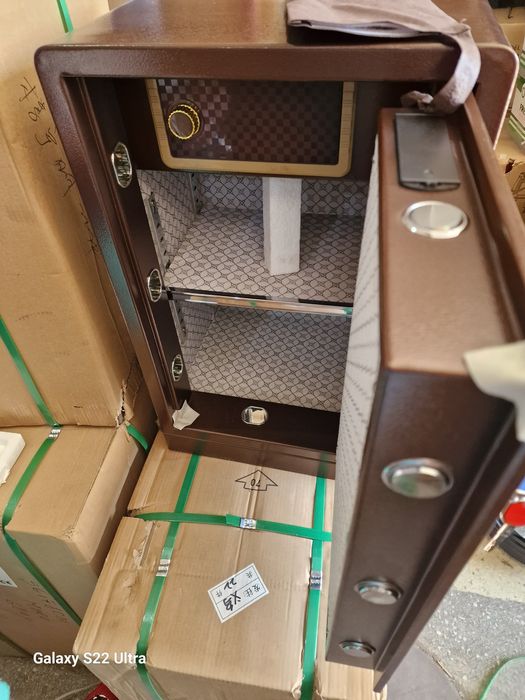 Seif 70cm cu amprenta digitala