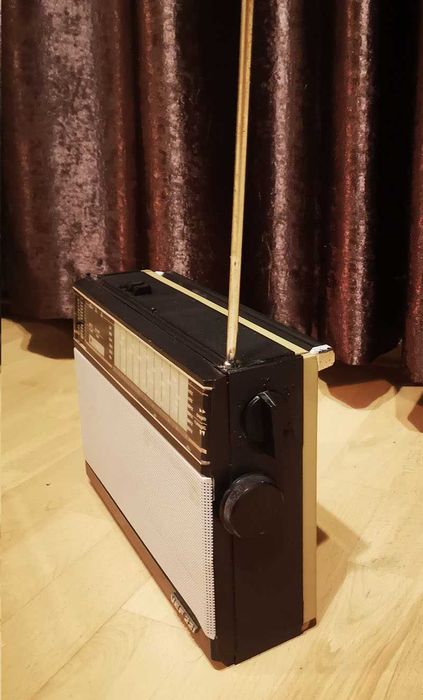 Ретро радио ВЕФ-221