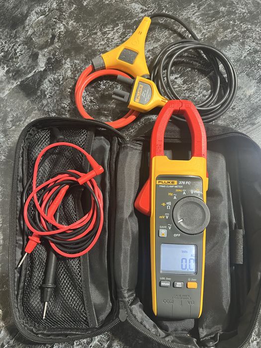 Fluke 376 FC  utilizat dor o singura data