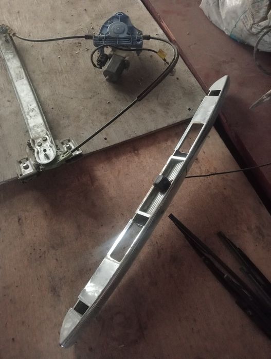 Запчасти на Приору