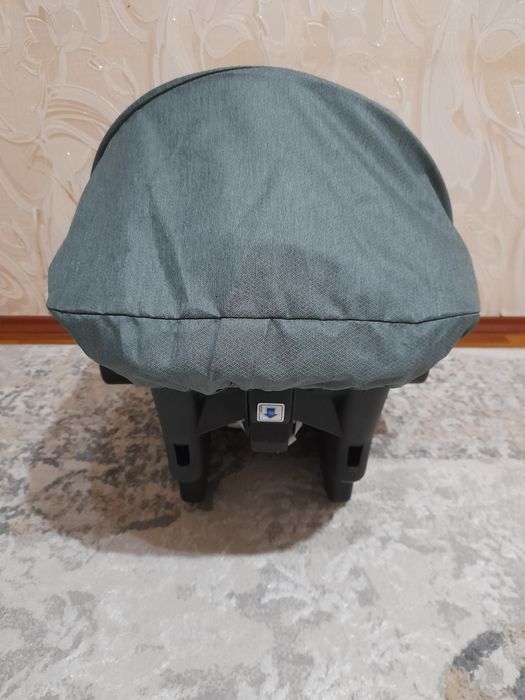 Срочно продаётся новый детский автокресло