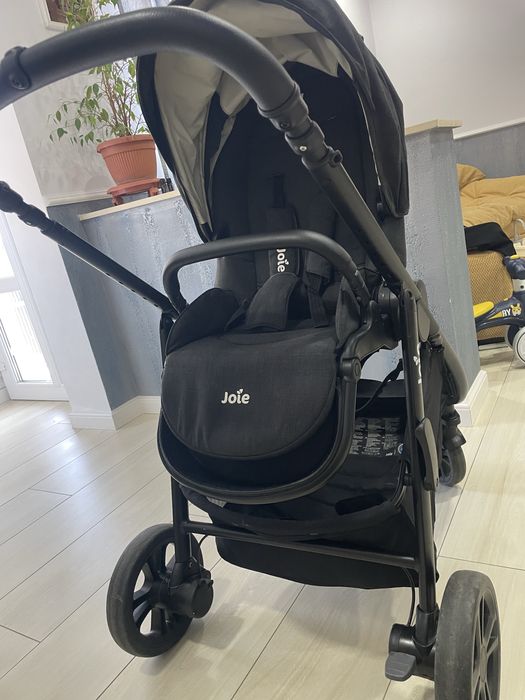 Cărucior Joie Versatrax