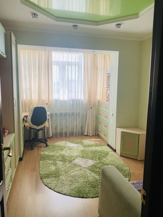 Продам  3-комн.кв, ул. пл., 8 мкр