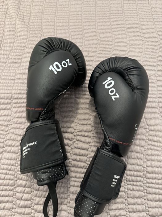 Manusi box Outshock 120 negre si fase negre