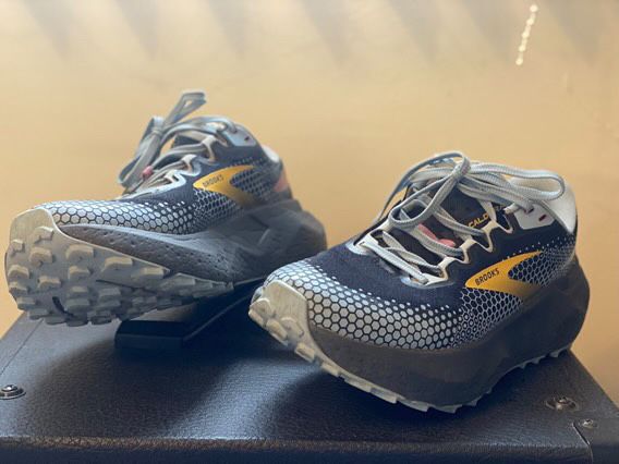 Brooks Caldera 40