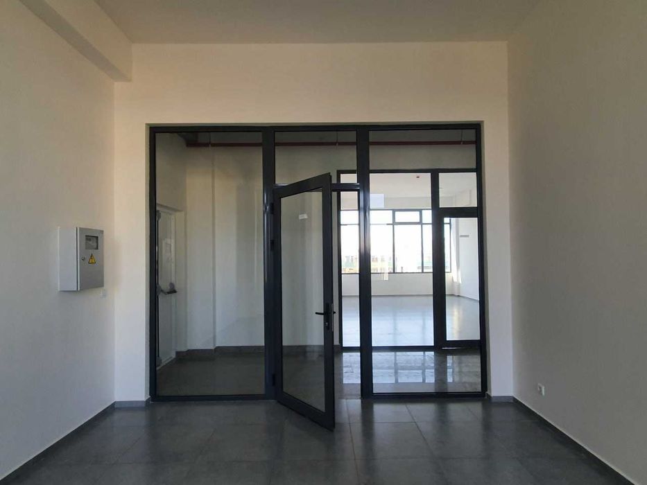 Торговое помещенье на рынке INDEX