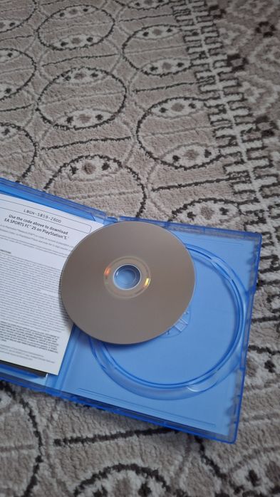 Диск Fifa fc25 на ps4