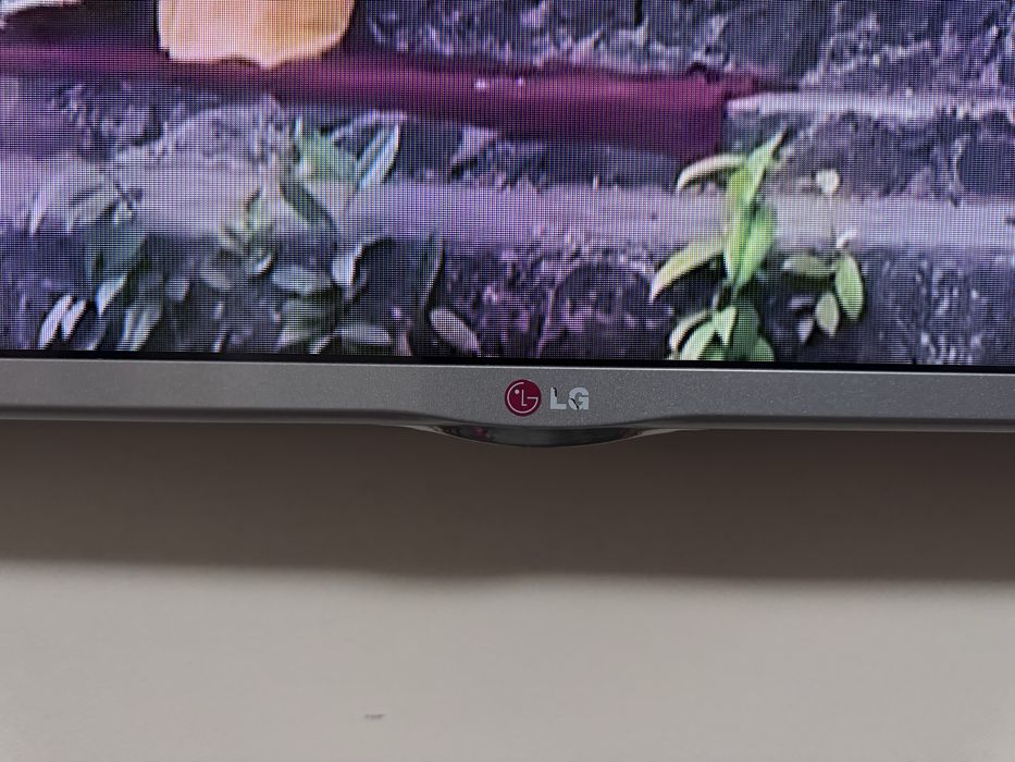 Телевизор 55 инча LG