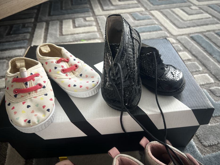 Papuci de fete 18-22