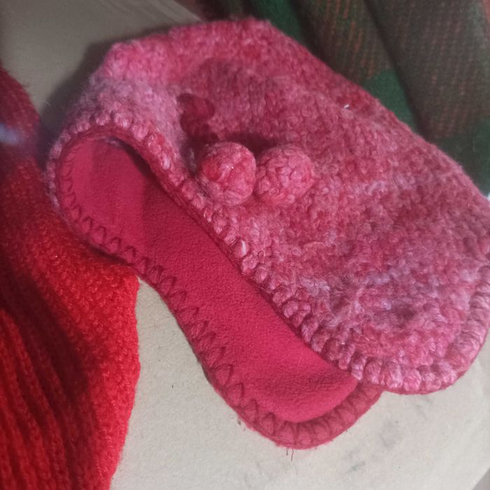 Шапки ръчна изработка