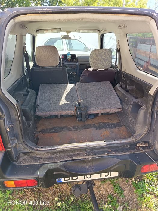 Vând schimb Suzuki Jimny