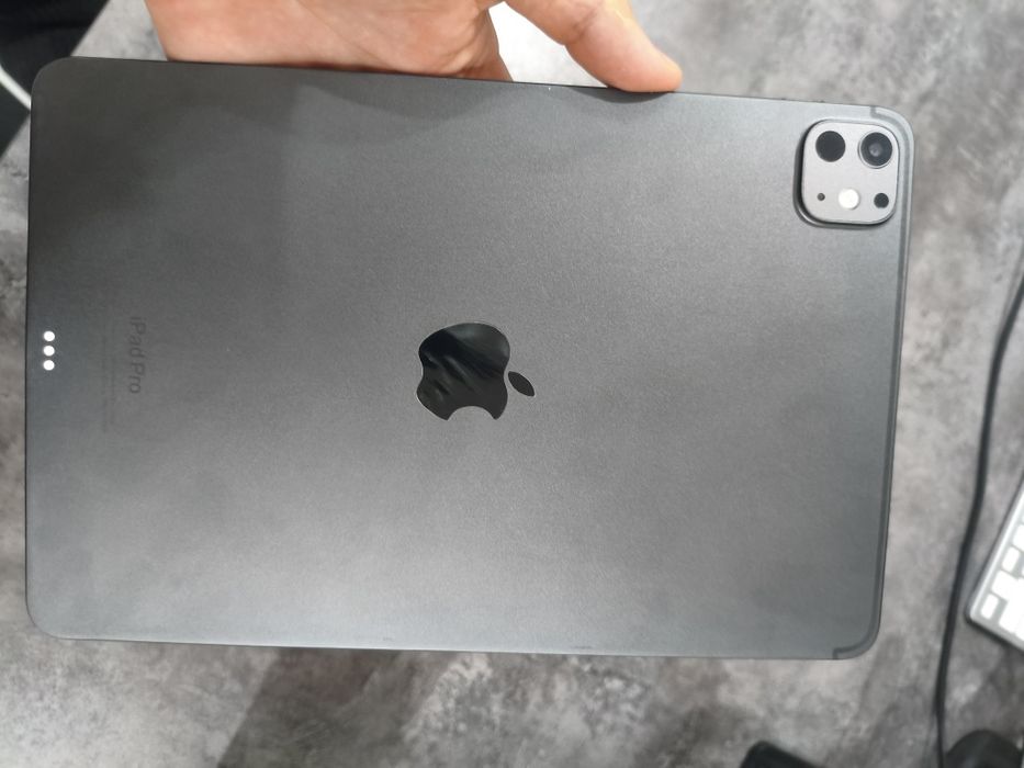 Apple iPad Pro 1TB