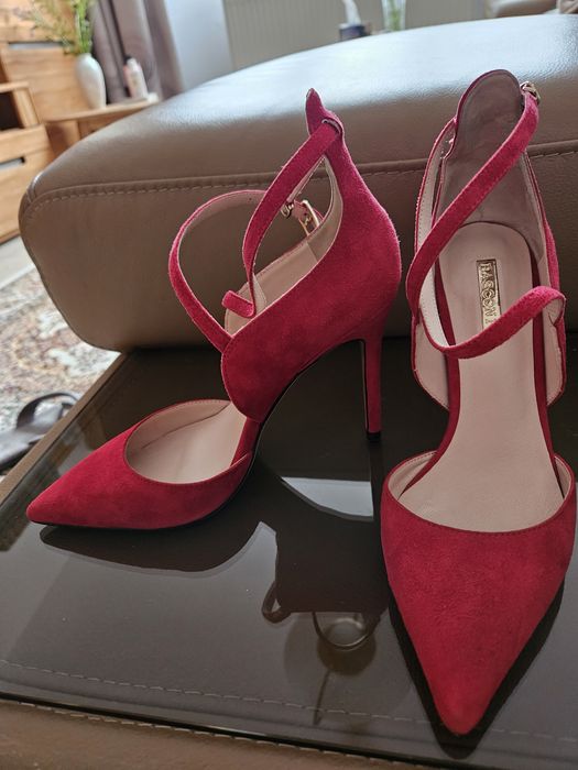 Pantofi Basconi rosii