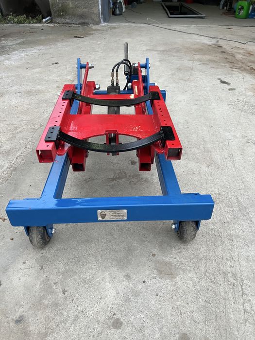 Domkrat og’ir karopka matorlarni ko’tarib tushurish uchun