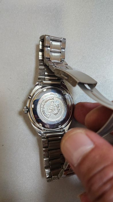Продам японские часы ORIENT