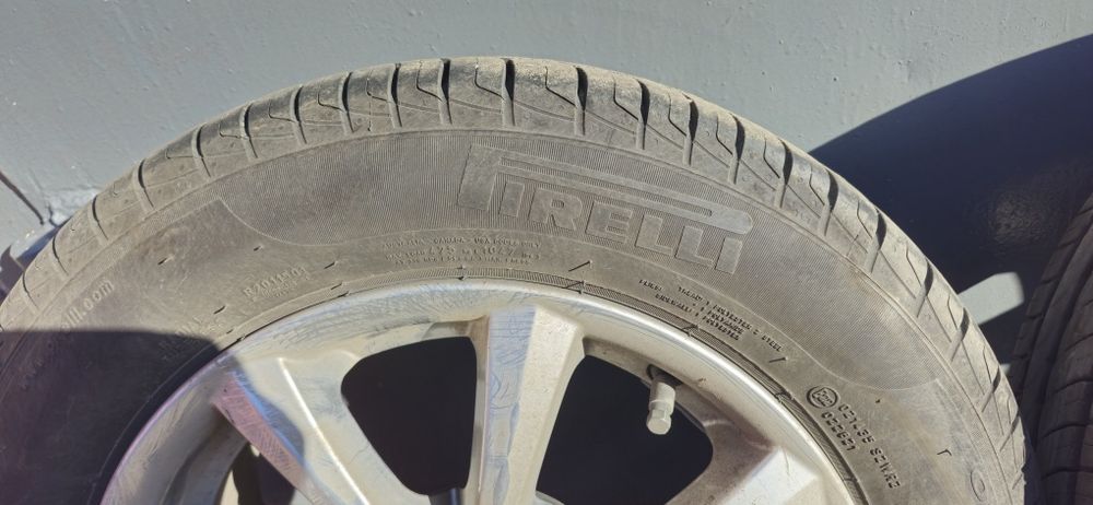 Продам шины с дисками