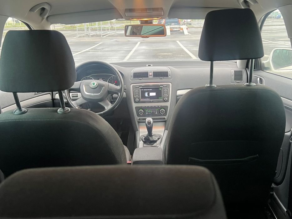 Vând skoda octavia ,1,6 diesel ,an 2013