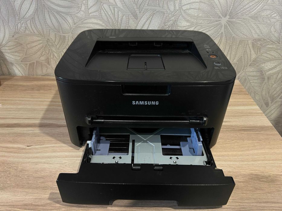 Продаю принтер Самсунг