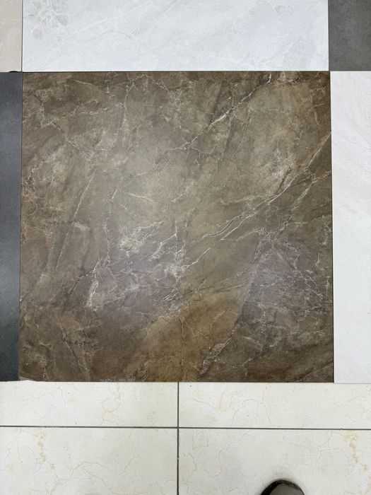 Mattiviy va glyansiviy keramagranit kafelllar optom narxlarda