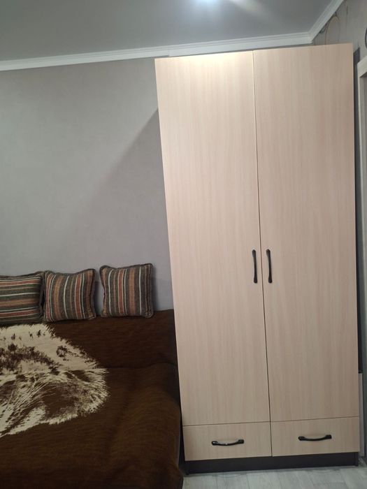 Продам шкаф вместительный