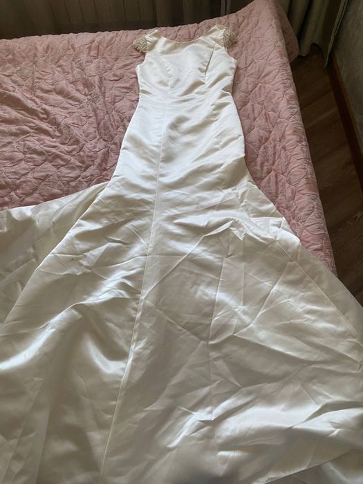 Продается свадебное платье